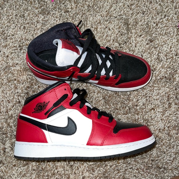 jordan 1 red mids - Picture 1 of 6